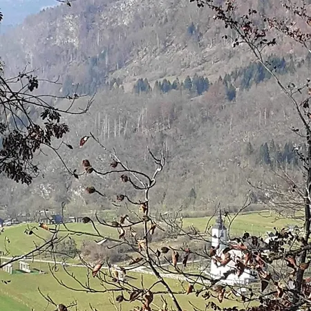 Pocitniska Hisa Jeklar Casa vacanze *