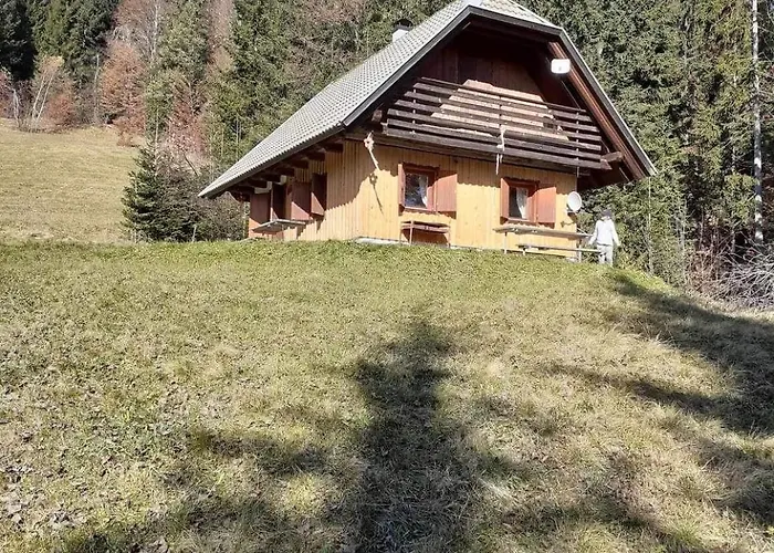 Pocitniska Hisa Jeklar Feriehus *